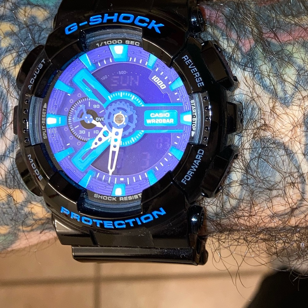 GSHOCK WATCH - Picture 3 of 3